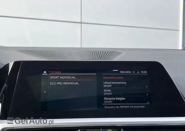 BMW Seria 3 318d Sport Line