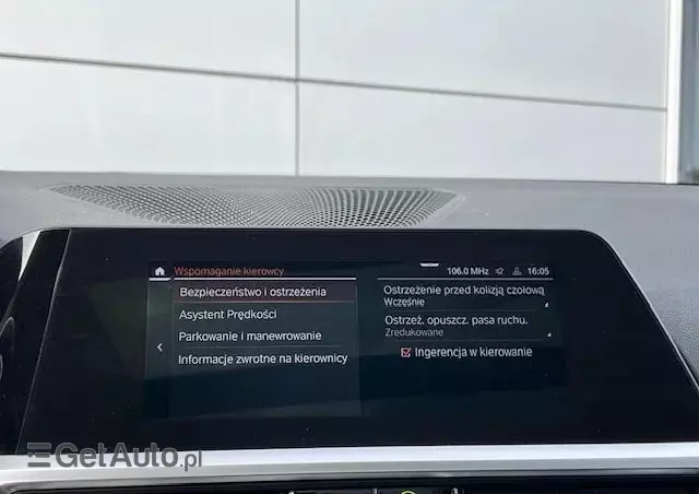 BMW Seria 3 318d Sport Line