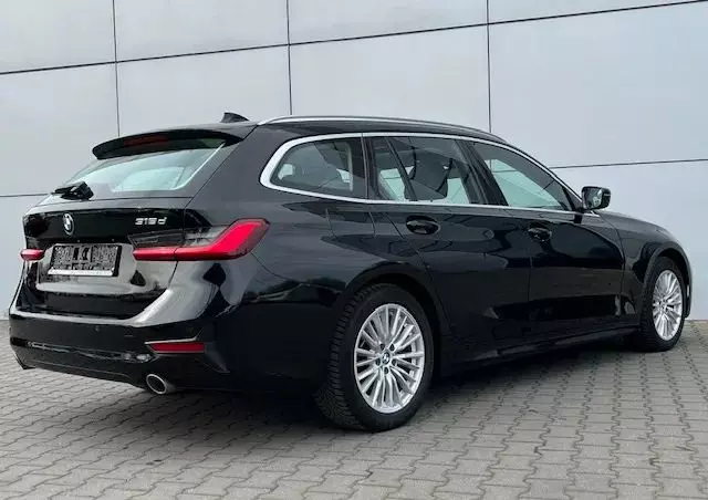 BMW Seria 3 318d Sport Line