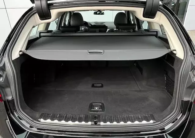 BMW Seria 3 318d Sport Line