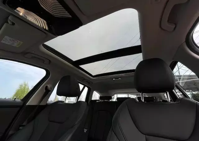 BMW Seria 3 318d Sport Line