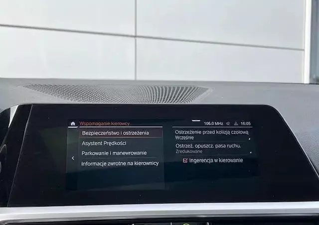 BMW Seria 3 318d Sport Line