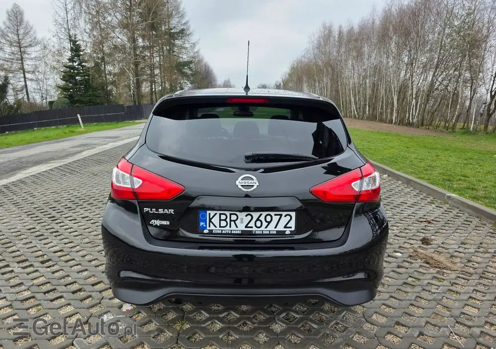 NISSAN Pulsar 1.2 DIG-T Tekna