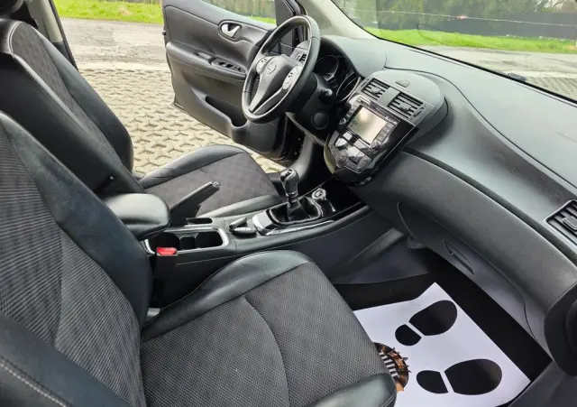 NISSAN Pulsar 1.2 DIG-T Tekna