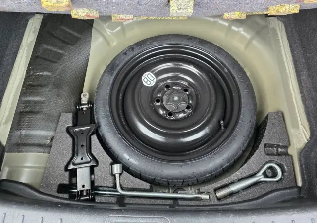 NISSAN Pulsar 1.2 DIG-T Tekna