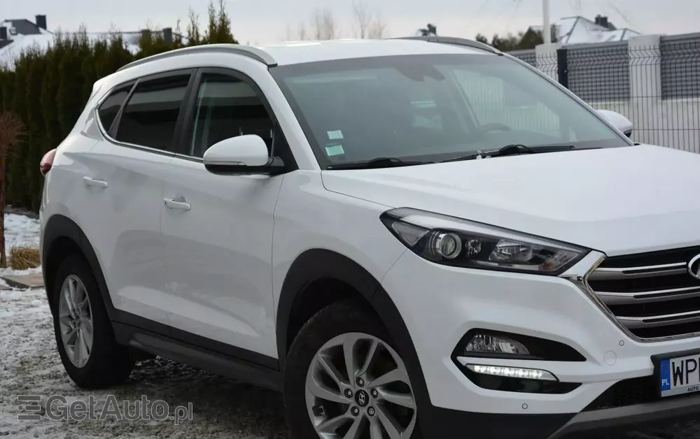 HYUNDAI Tucson Blue 1.7 CRDi 2WD Style