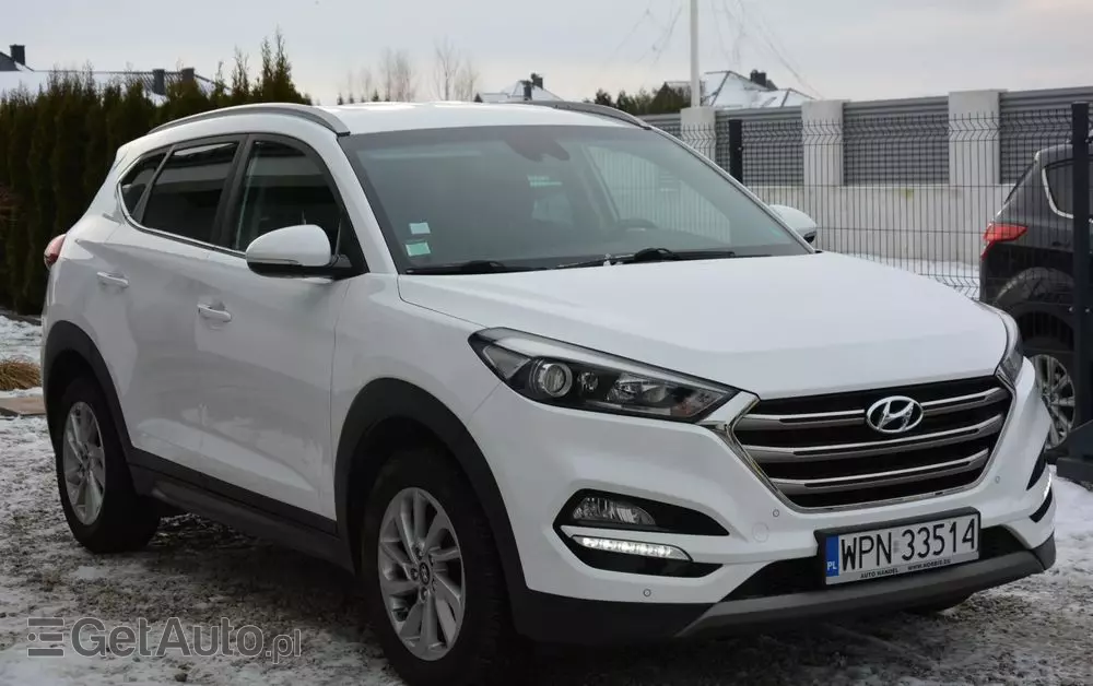 HYUNDAI Tucson Blue 1.7 CRDi 2WD Style