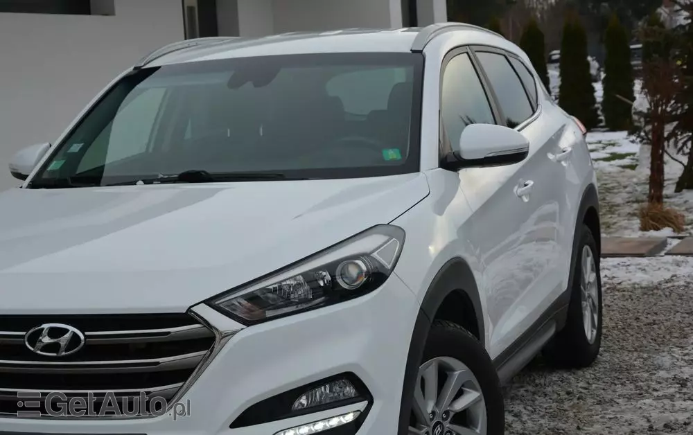 HYUNDAI Tucson Blue 1.7 CRDi 2WD Style