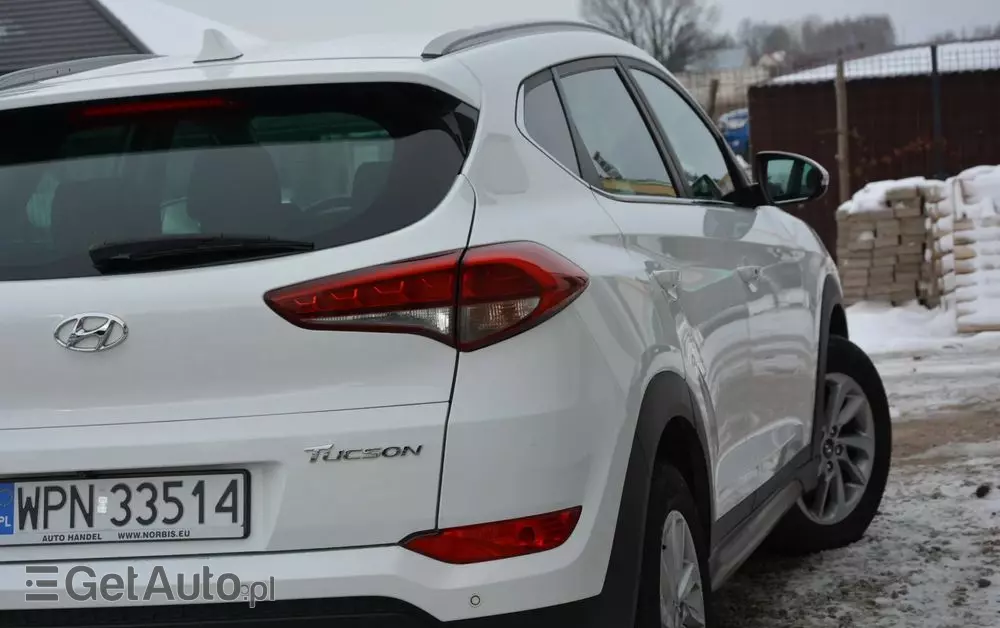 HYUNDAI Tucson Blue 1.7 CRDi 2WD Style