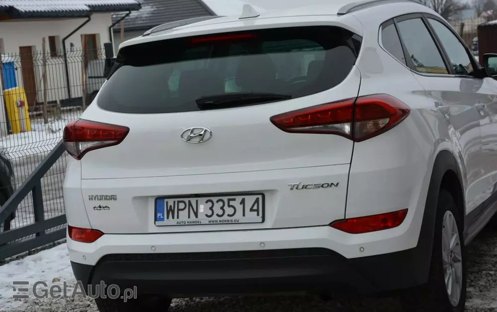 HYUNDAI Tucson Blue 1.7 CRDi 2WD Style