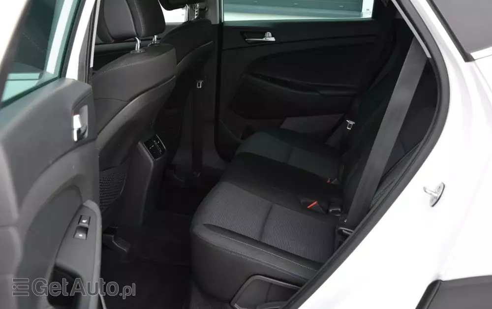 HYUNDAI Tucson Blue 1.7 CRDi 2WD Style