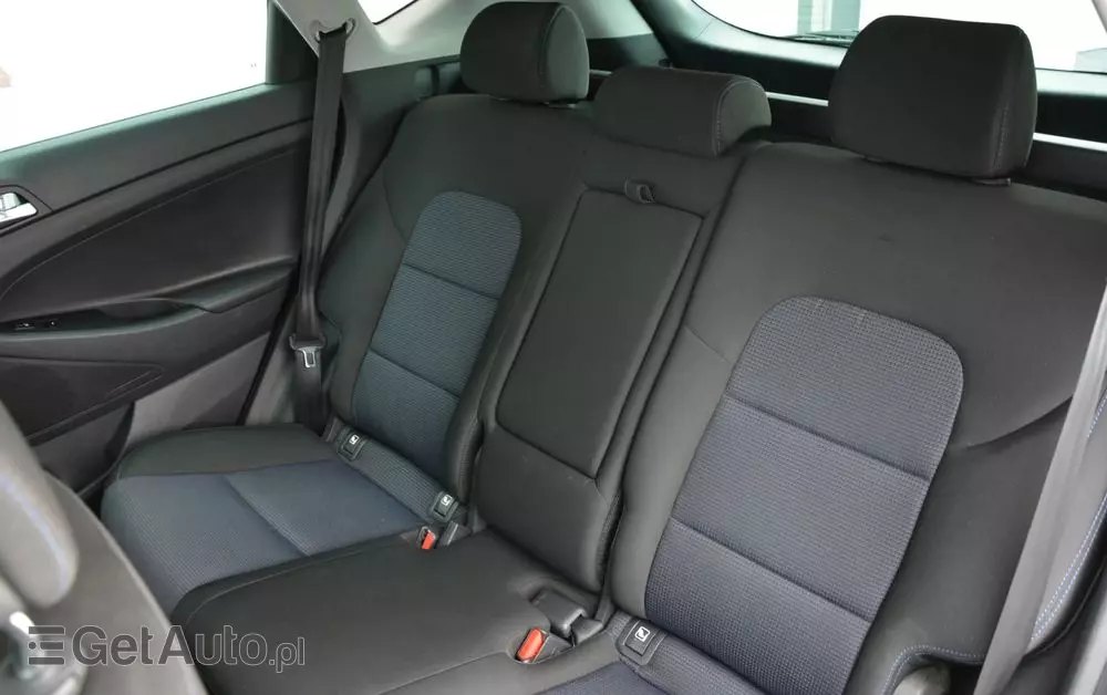 HYUNDAI Tucson Blue 1.7 CRDi 2WD Style