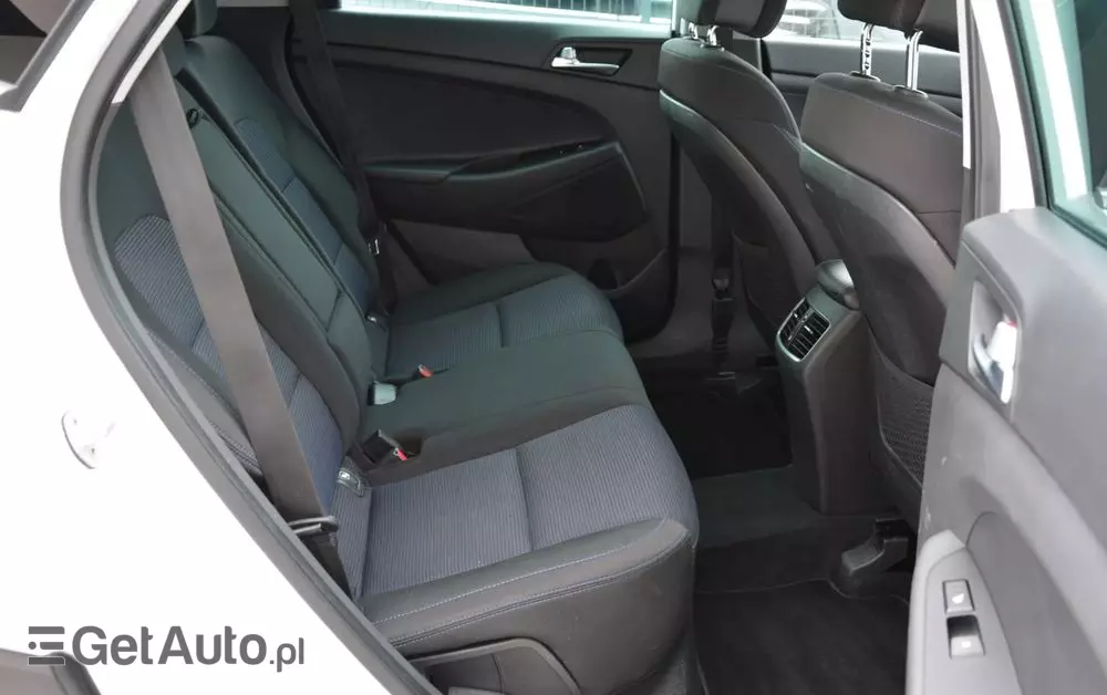 HYUNDAI Tucson Blue 1.7 CRDi 2WD Style