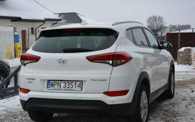 HYUNDAI Tucson Blue 1.7 CRDi 2WD Style