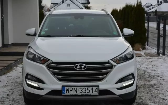 HYUNDAI Tucson Blue 1.7 CRDi 2WD Style