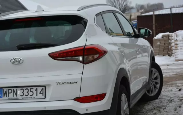 HYUNDAI Tucson Blue 1.7 CRDi 2WD Style