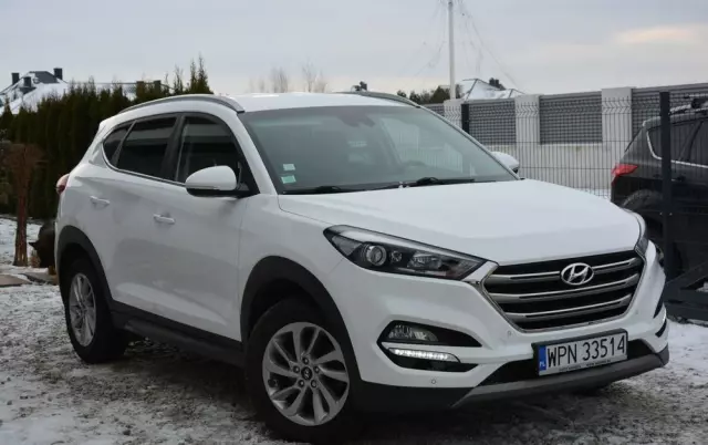HYUNDAI Tucson Blue 1.7 CRDi 2WD Style