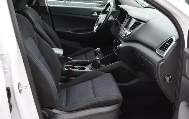 HYUNDAI Tucson Blue 1.7 CRDi 2WD Style