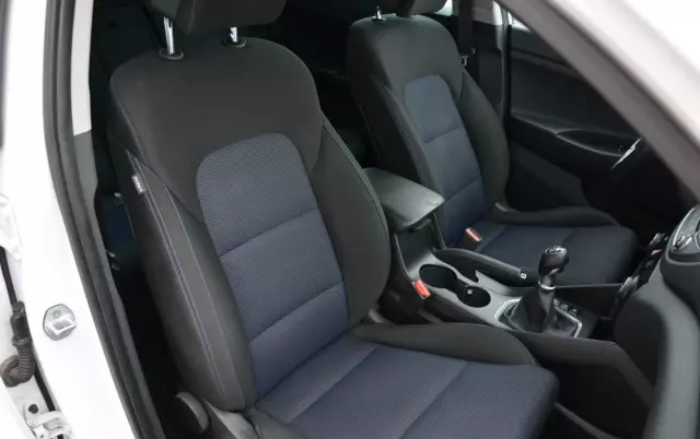 HYUNDAI Tucson Blue 1.7 CRDi 2WD Style