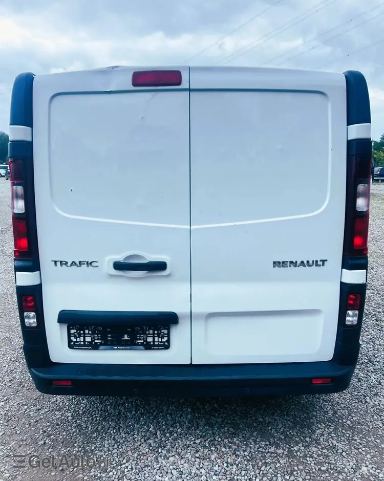 RENAULT Trafic 