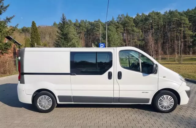 RENAULT Trafic 