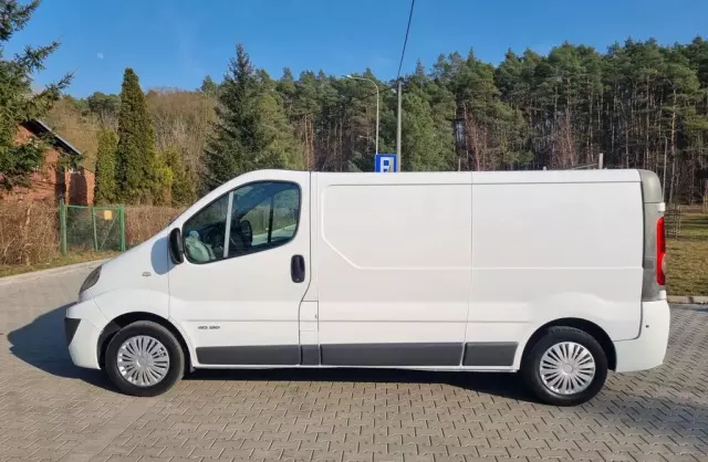 RENAULT Trafic 
