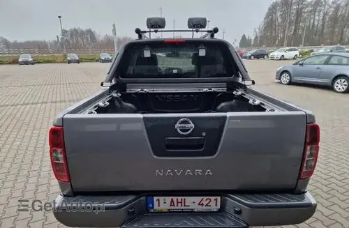 NISSAN Navara 