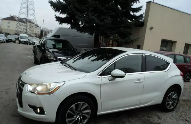 CITROEN DS4 