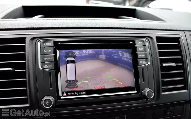 VOLKSWAGEN TRANSPORTER 