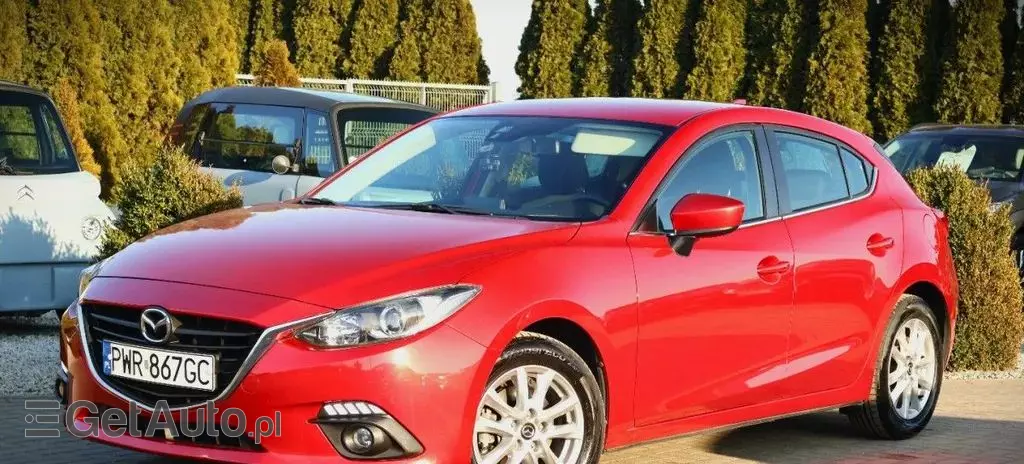 MAZDA 3 