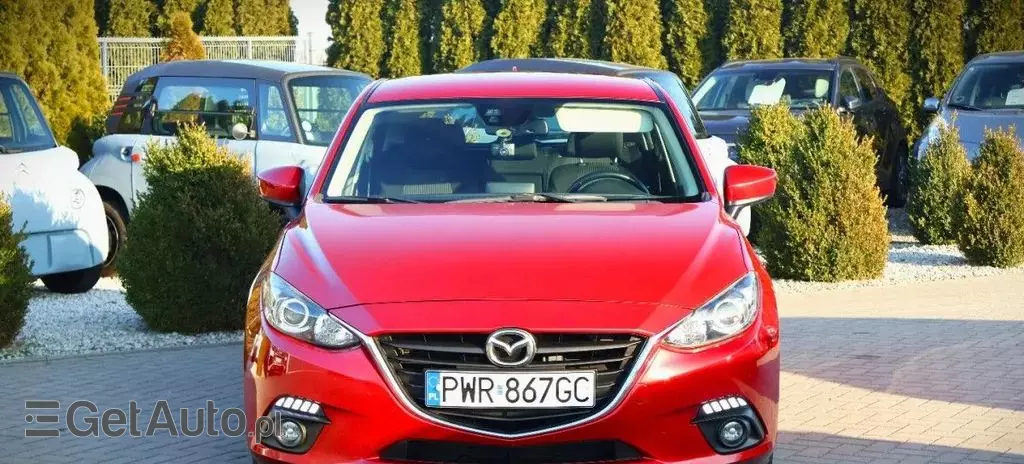 MAZDA 3 