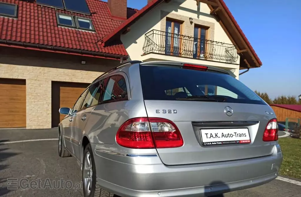 MERCEDES-BENZ Klasa E 