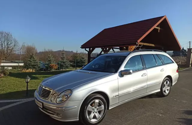 MERCEDES-BENZ Klasa E 