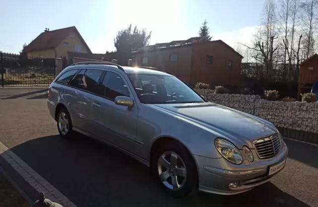 MERCEDES-BENZ Klasa E 