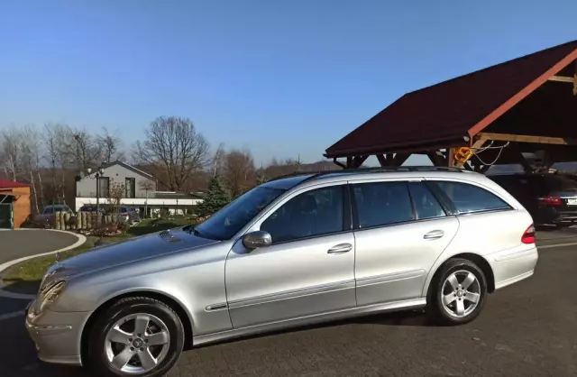 MERCEDES-BENZ Klasa E 