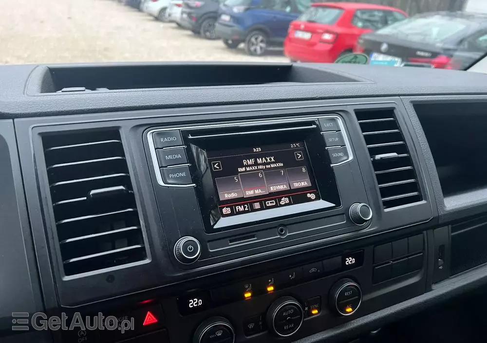 VOLKSWAGEN Caravelle 2.0 TDI L2 Highline DSG