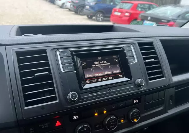 VOLKSWAGEN Caravelle 2.0 TDI L2 Highline DSG