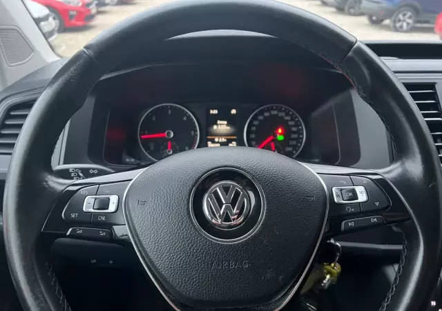 VOLKSWAGEN Caravelle 2.0 TDI L2 Highline DSG