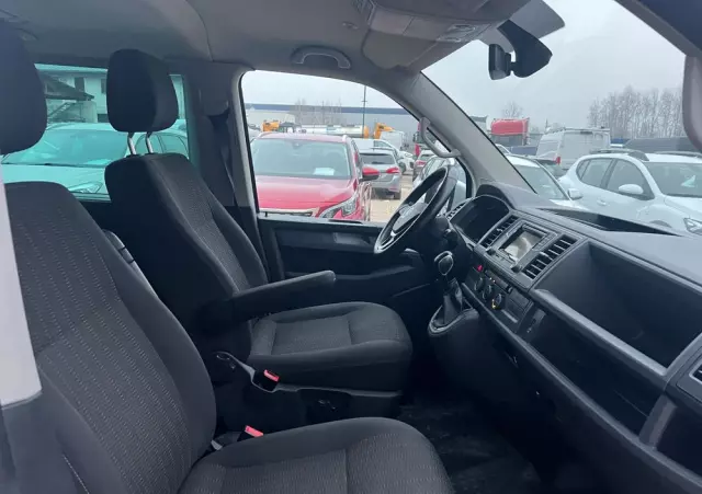 VOLKSWAGEN Caravelle 2.0 TDI L2 Highline DSG