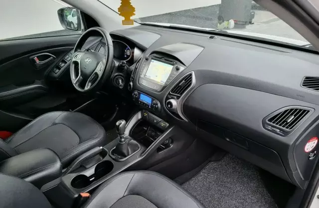 HYUNDAI Ix35 