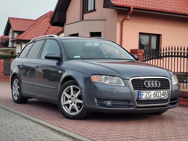 AUDI A4 Avant