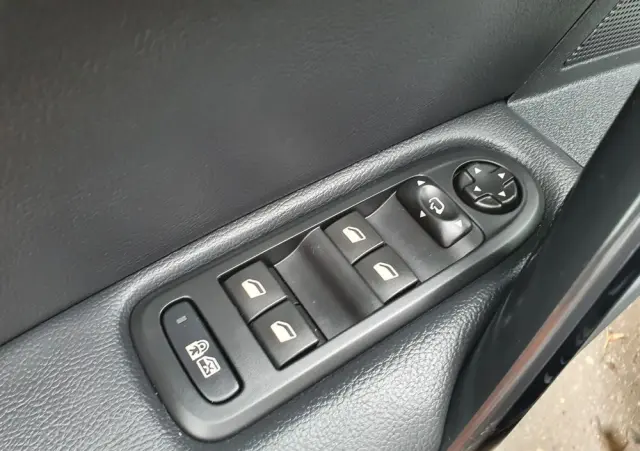 PEUGEOT 508 HDi FAP 140 Business-Line