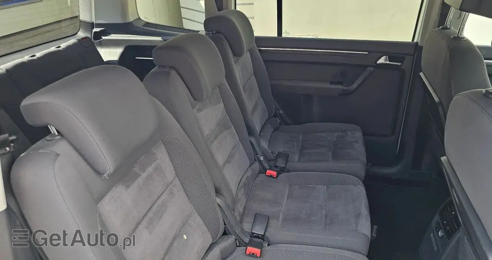 VOLKSWAGEN Touran 2.0 TDI DPF BlueMotion Technology Highline