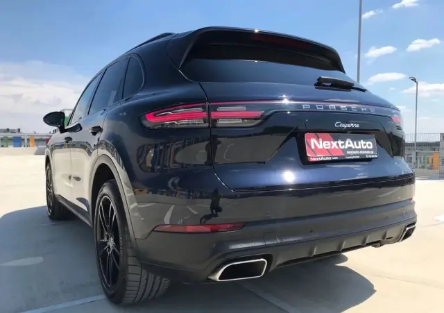 PORSCHE Cayenne Platinum Edition