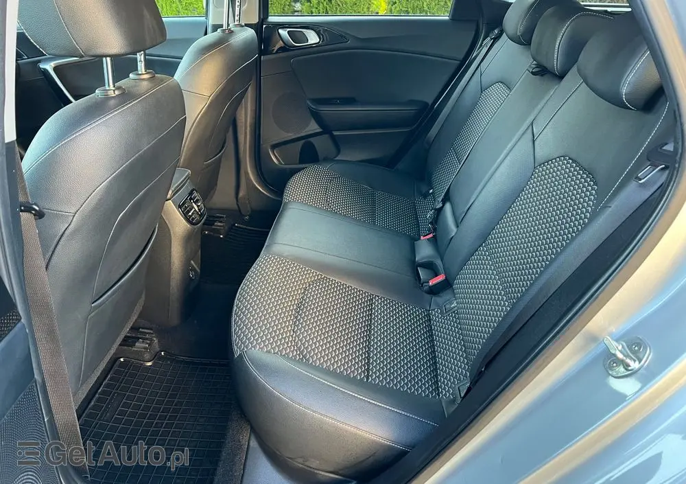 KIA Ceed 1.5 T-GDI L