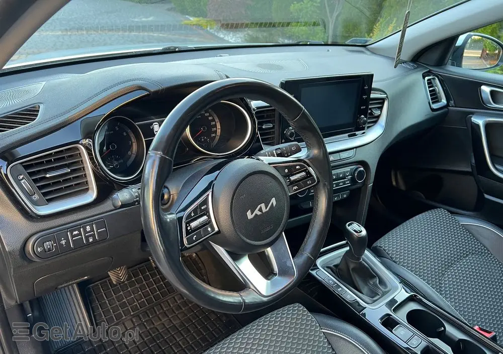 KIA Ceed 1.5 T-GDI L
