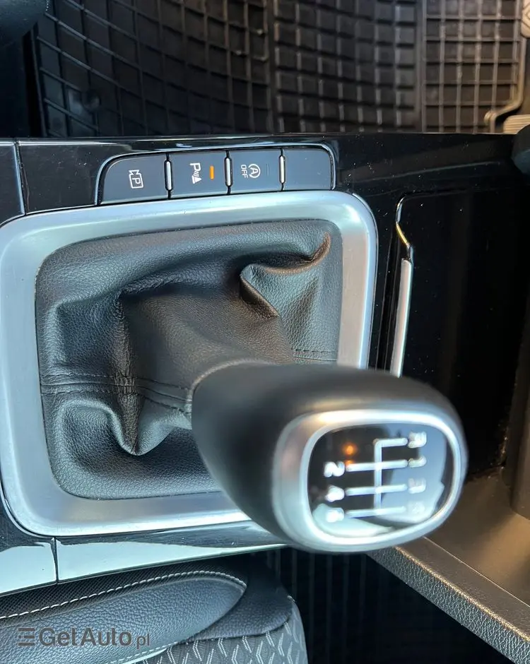 KIA Ceed 1.5 T-GDI L