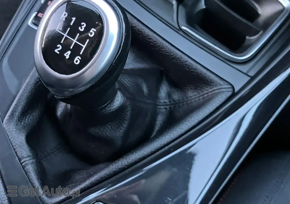 BMW Seria 1 120i Edition Lifestyle