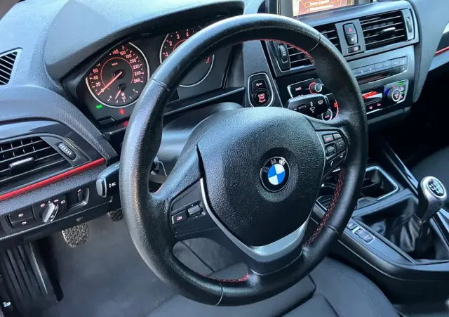 BMW Seria 1 120i Edition Lifestyle