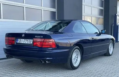 BMW Seria 8 